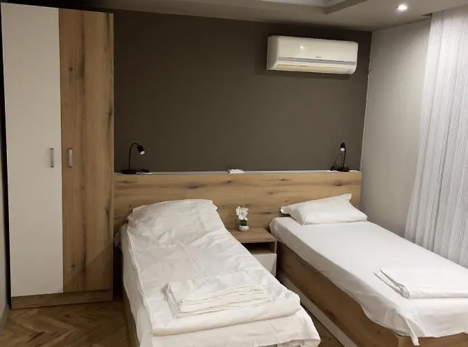 Ivet Guest بيت ضيافة فارنا